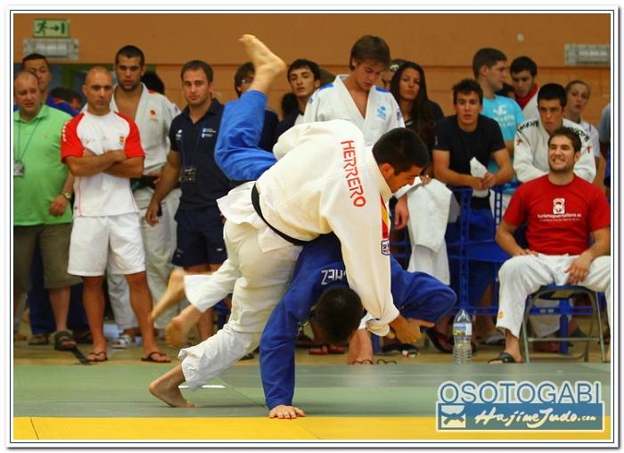 JCMB2011 90087
